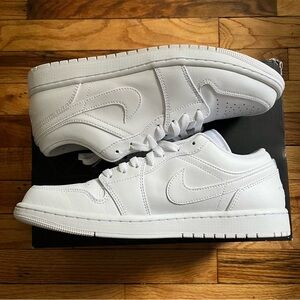 Nike Air Jordan 1 Low Triple White Mens Size 11